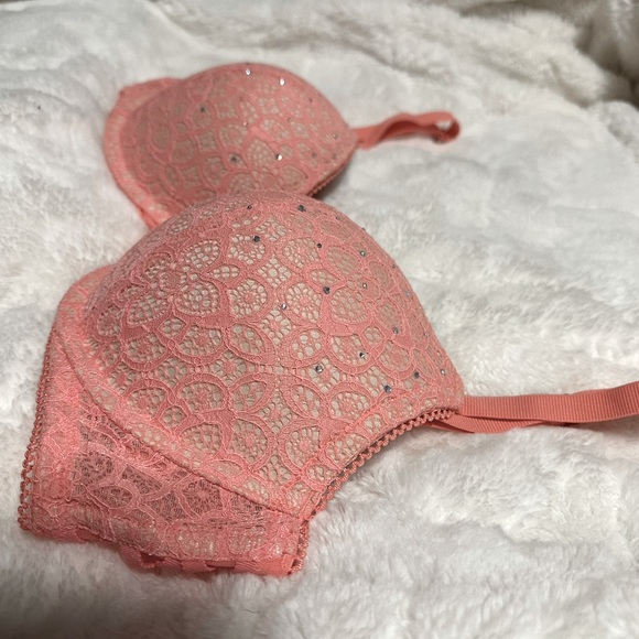 Victoria’s Secret Dream Angels bra - Picture 2 of 6